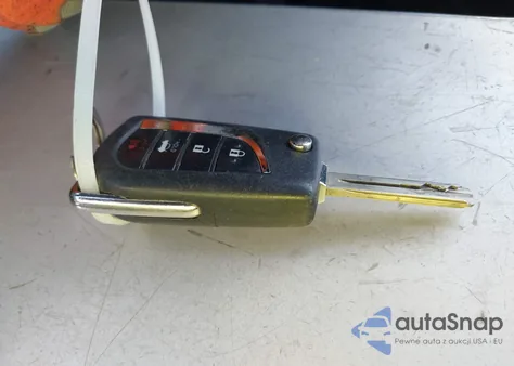 2019 Toyota Camry Le from USA, damaged, VIN 4T1B11HK6KU804330